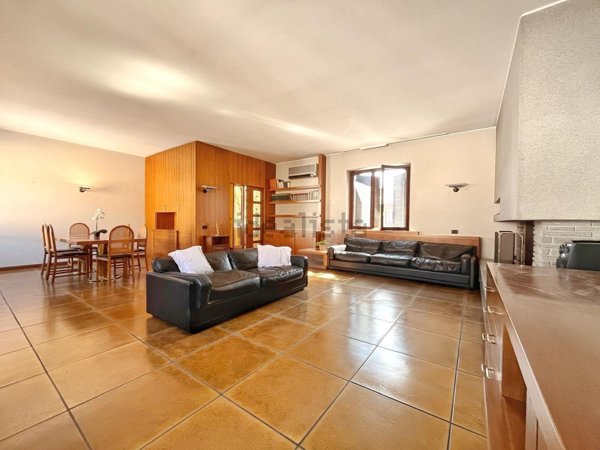 appartamento in vendita a Bovisio-Masciago