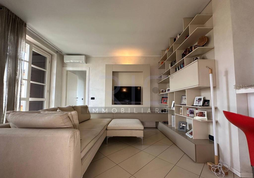 appartamento in vendita a Bovisio-Masciago