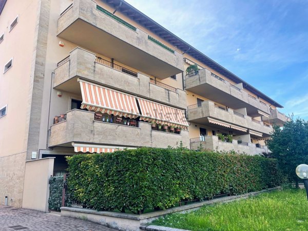 appartamento in vendita a Bovisio-Masciago