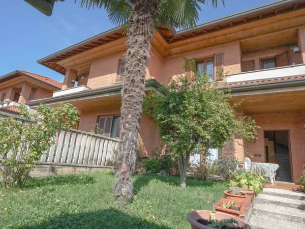casa indipendente in vendita a Bovisio-Masciago