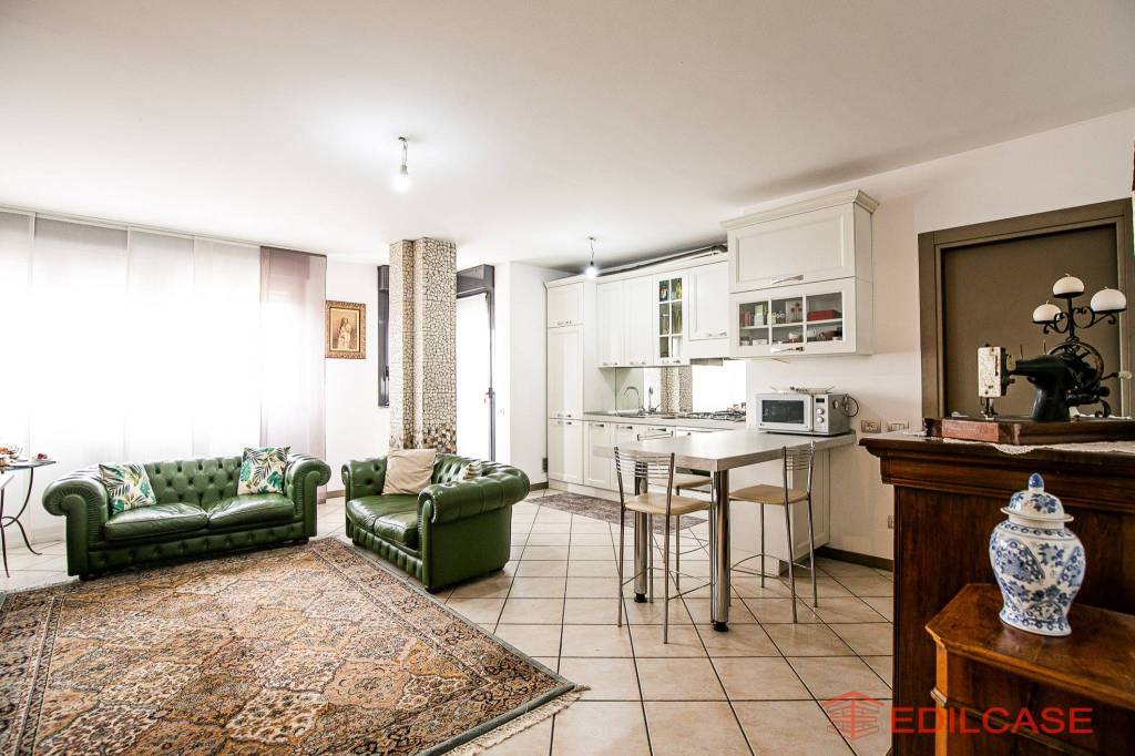 appartamento in vendita a Bovisio-Masciago