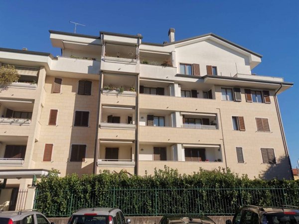 appartamento in vendita a Bovisio-Masciago