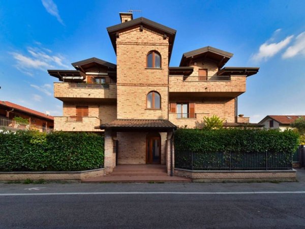 appartamento in vendita a Bovisio-Masciago