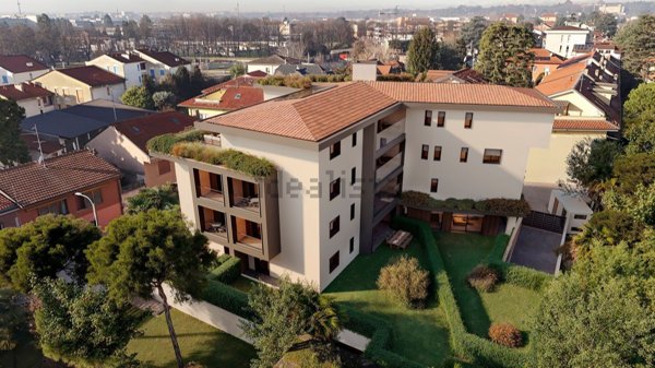 appartamento in vendita a Bovisio-Masciago