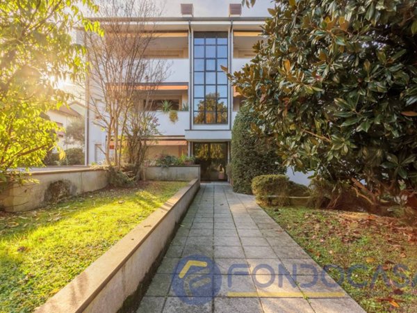 appartamento in vendita a Bovisio-Masciago