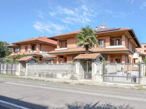 casa indipendente in vendita a Bovisio-Masciago