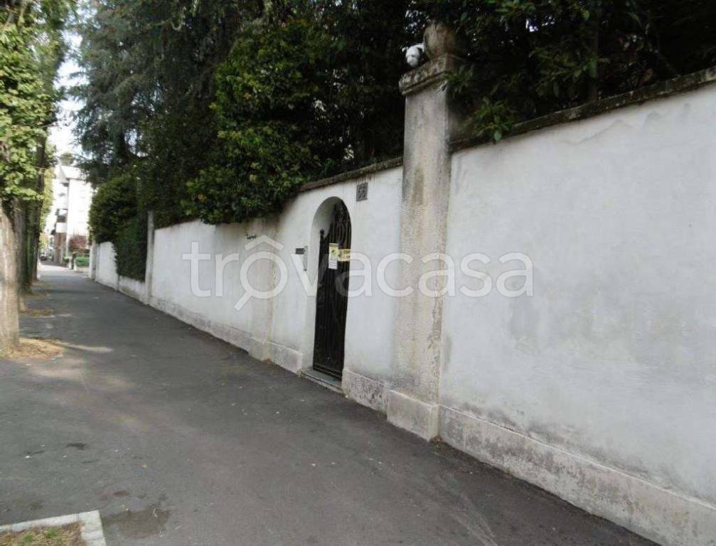 casa indipendente in vendita a Bovisio-Masciago