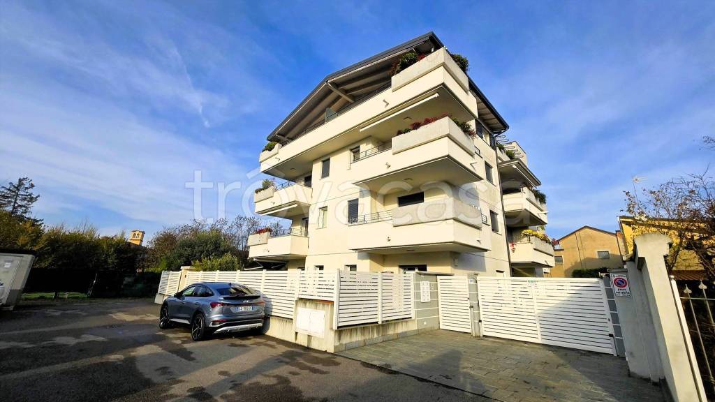 appartamento in vendita a Bovisio-Masciago
