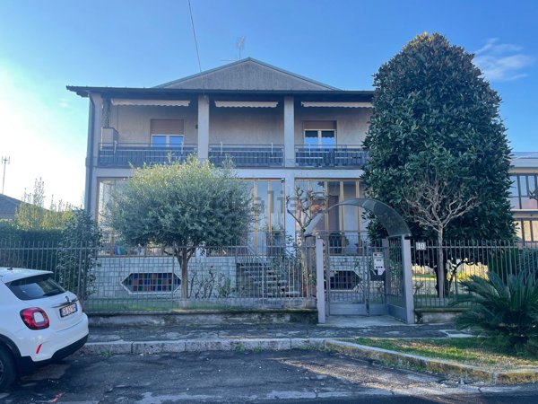 appartamento in vendita a Bovisio-Masciago