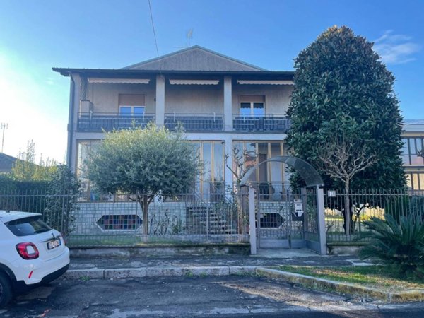 appartamento in vendita a Bovisio-Masciago