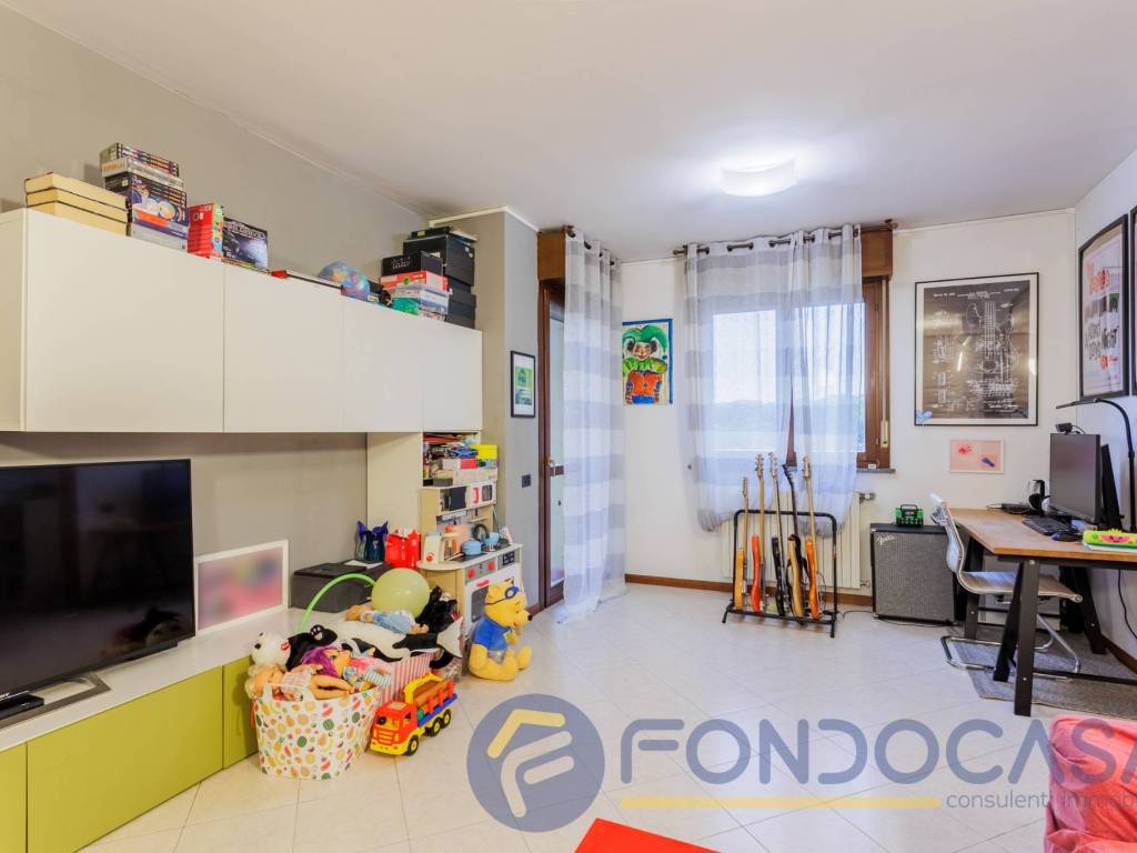 appartamento in vendita a Bovisio-Masciago