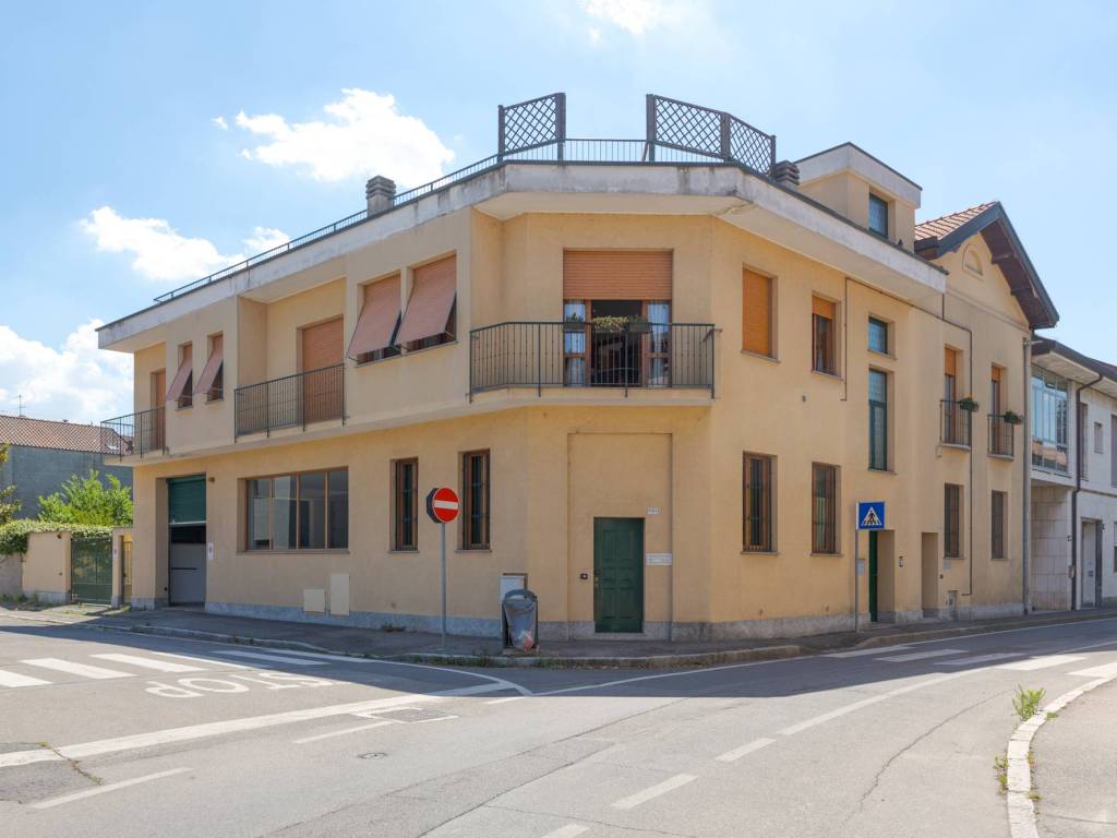 intera palazzina in vendita a Bovisio-Masciago