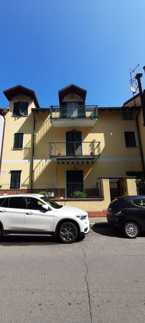 appartamento in vendita a Bovisio-Masciago