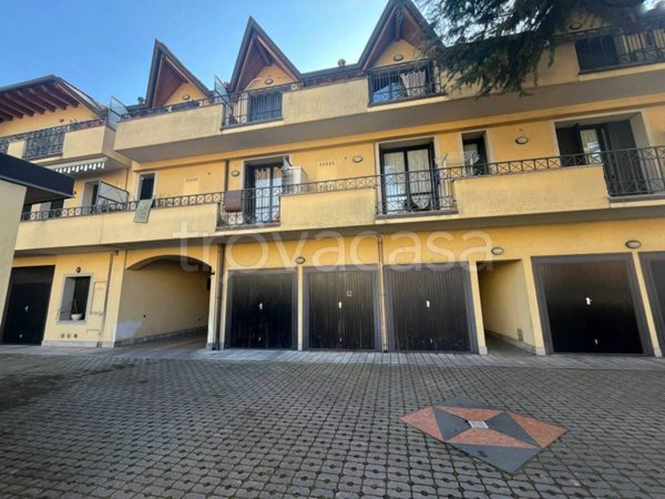 appartamento in vendita a Bovisio-Masciago