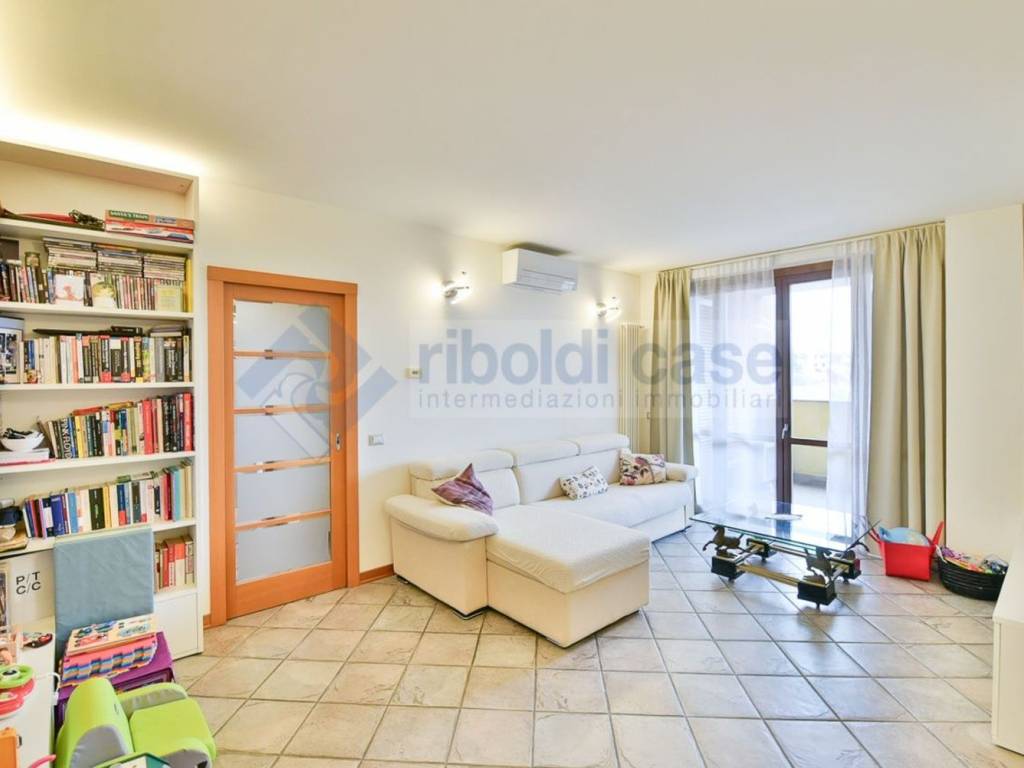appartamento in vendita a Bovisio-Masciago