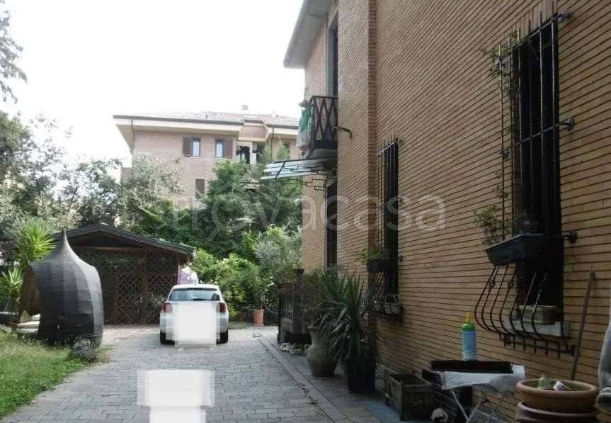 casa indipendente in vendita a Bovisio-Masciago