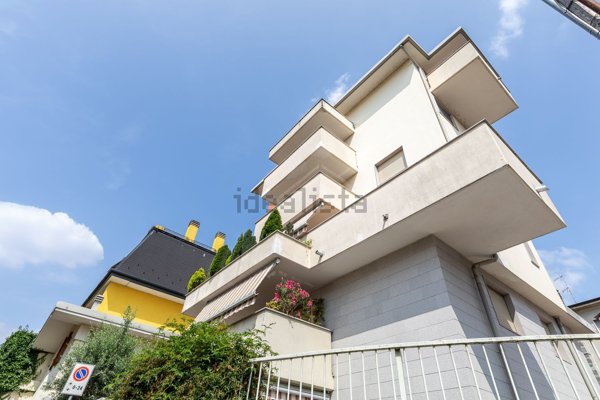 appartamento in vendita a Bovisio-Masciago