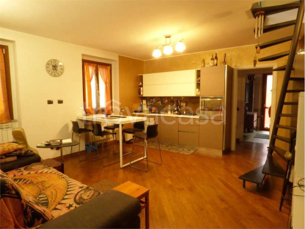 appartamento in vendita a Bovisio-Masciago