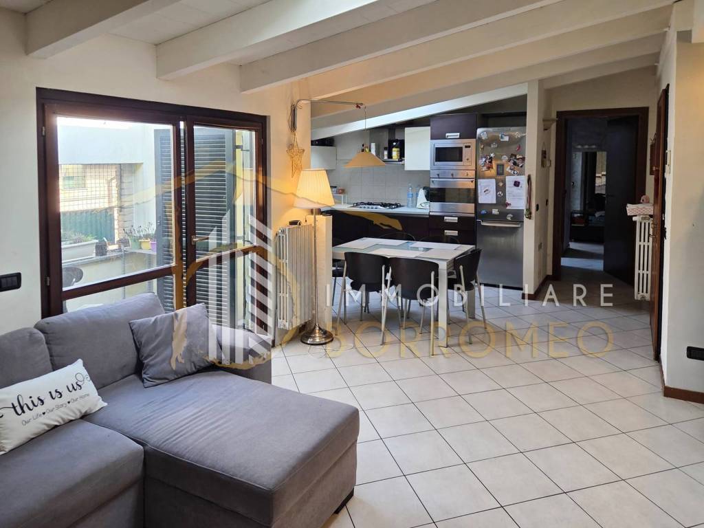 appartamento in vendita a Bovisio-Masciago