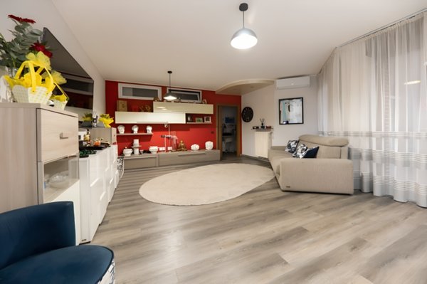appartamento in vendita a Bovisio-Masciago