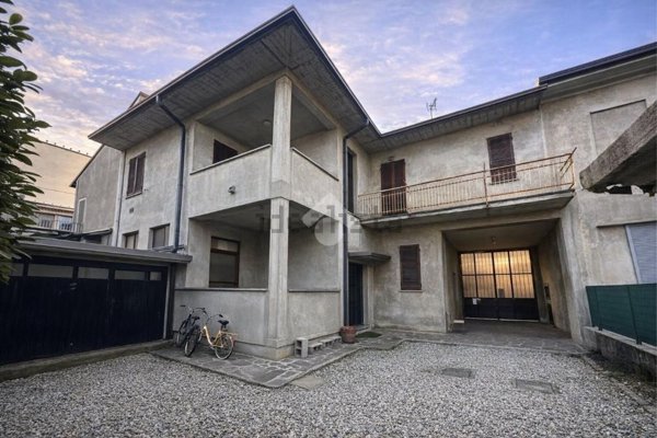 casa indipendente in vendita a Bovisio-Masciago