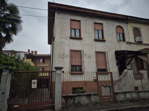 casa indipendente in vendita a Bovisio-Masciago