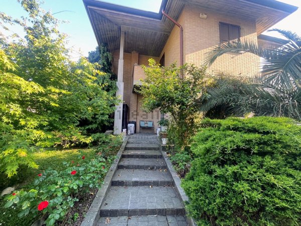 appartamento in vendita a Bovisio-Masciago