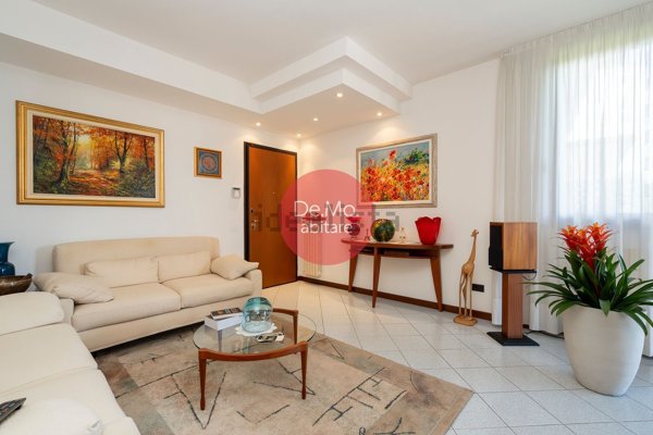 appartamento in vendita a Bovisio-Masciago