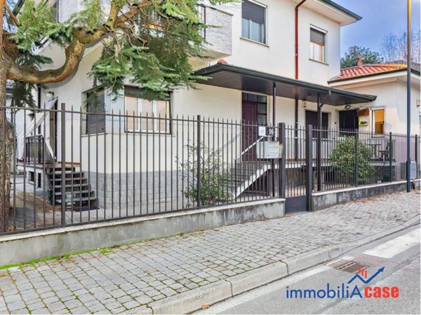 appartamento in vendita a Bovisio-Masciago