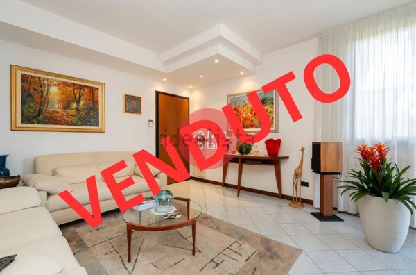 appartamento in vendita a Bovisio-Masciago