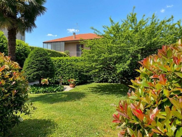 casa indipendente in vendita a Bovisio-Masciago
