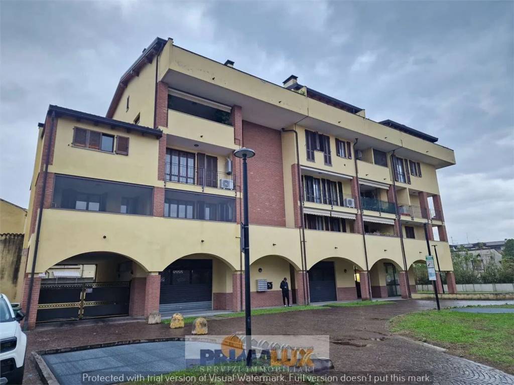 appartamento in vendita a Bovisio-Masciago