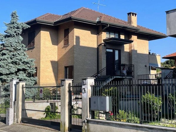 appartamento in vendita a Bovisio-Masciago