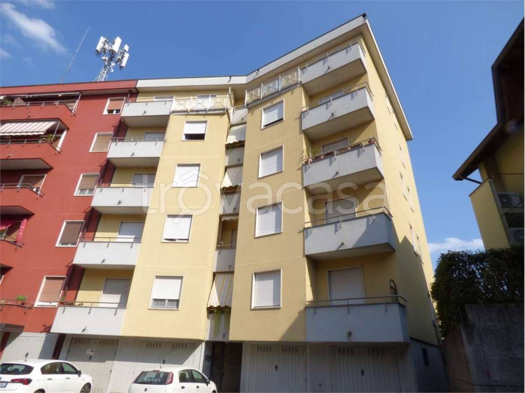 appartamento in vendita a Bovisio-Masciago