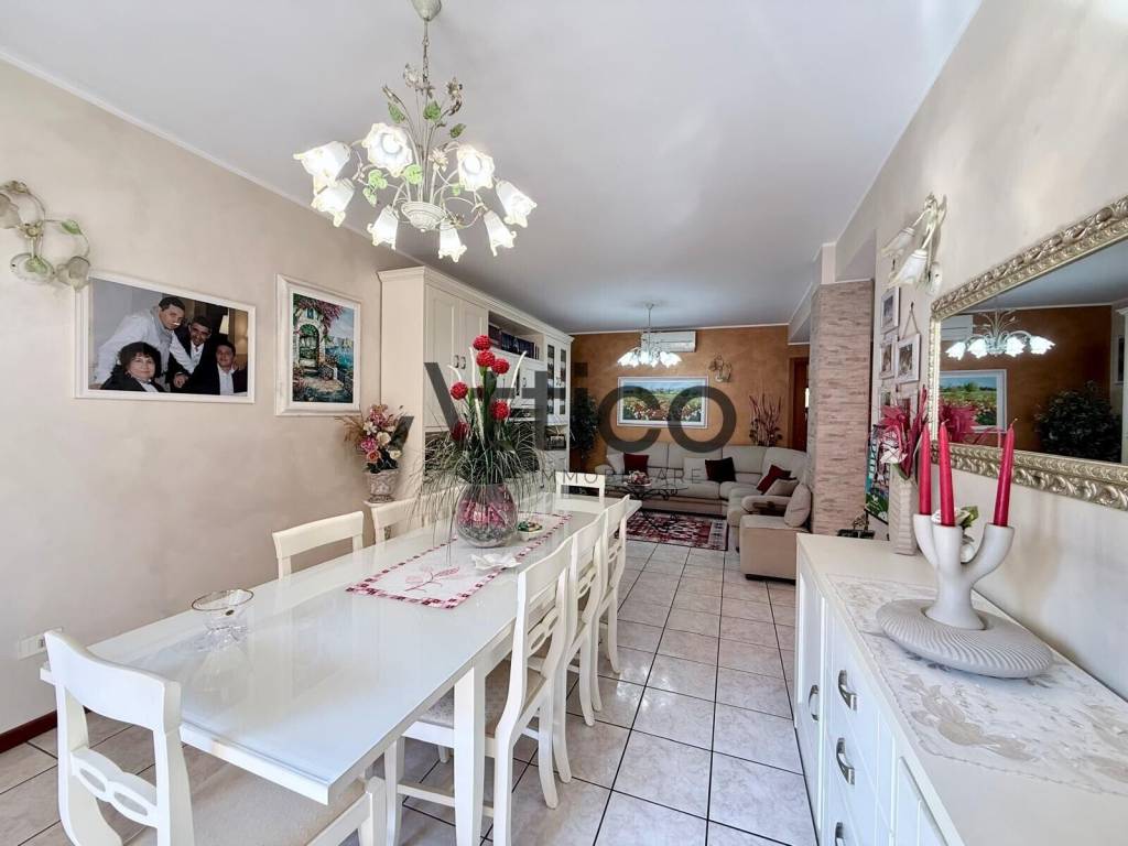 appartamento in vendita a Bovisio-Masciago