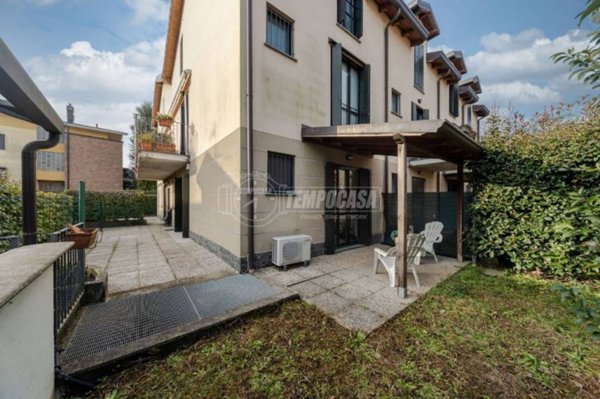 appartamento in vendita a Briosco in zona Capriano