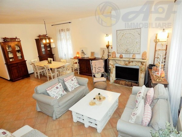 casa semindipendente in vendita a Briosco