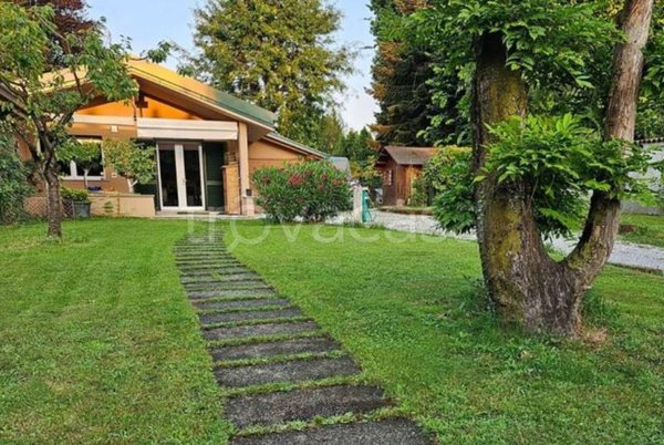 casa indipendente in vendita a Briosco in zona Capriano