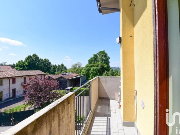 appartamento in vendita a Briosco in zona Capriano