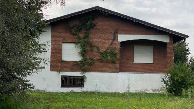 casa indipendente in vendita a Briosco in zona Capriano
