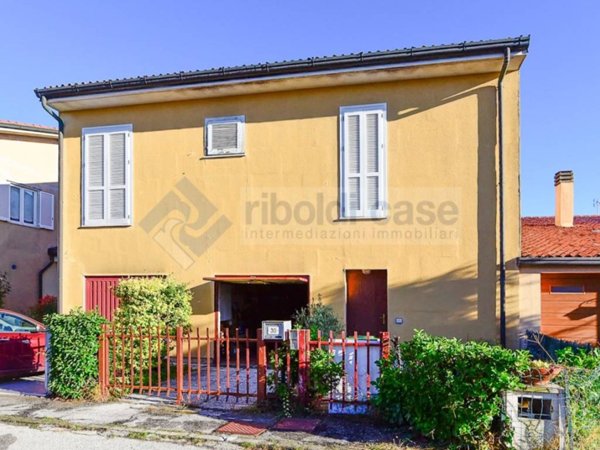 casa indipendente in vendita a Briosco