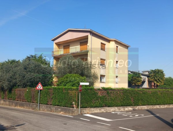 casa indipendente in vendita a Briosco