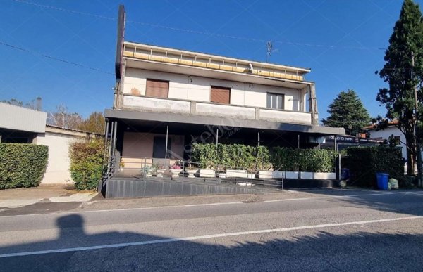 terreno edificabile in vendita a Briosco