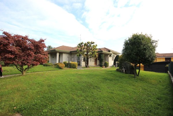 casa indipendente in vendita a Briosco