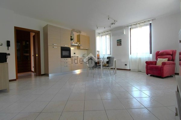 appartamento in vendita a Briosco in zona Capriano