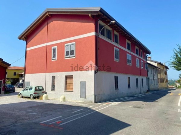 appartamento in vendita a Briosco in zona Capriano
