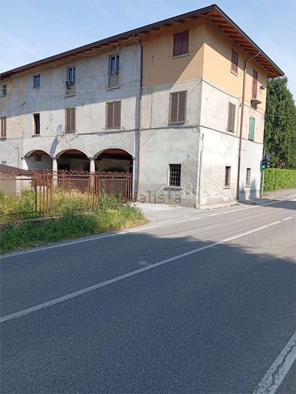 appartamento in vendita a Briosco in zona Capriano