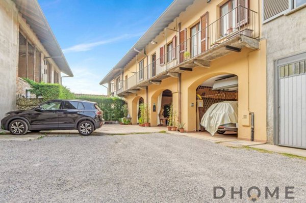 appartamento in vendita a Briosco in zona Capriano
