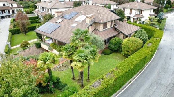 casa indipendente in vendita a Briosco in zona Capriano