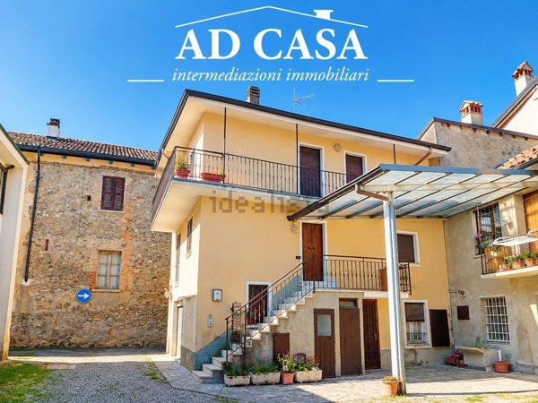 appartamento in vendita a Briosco in zona Capriano